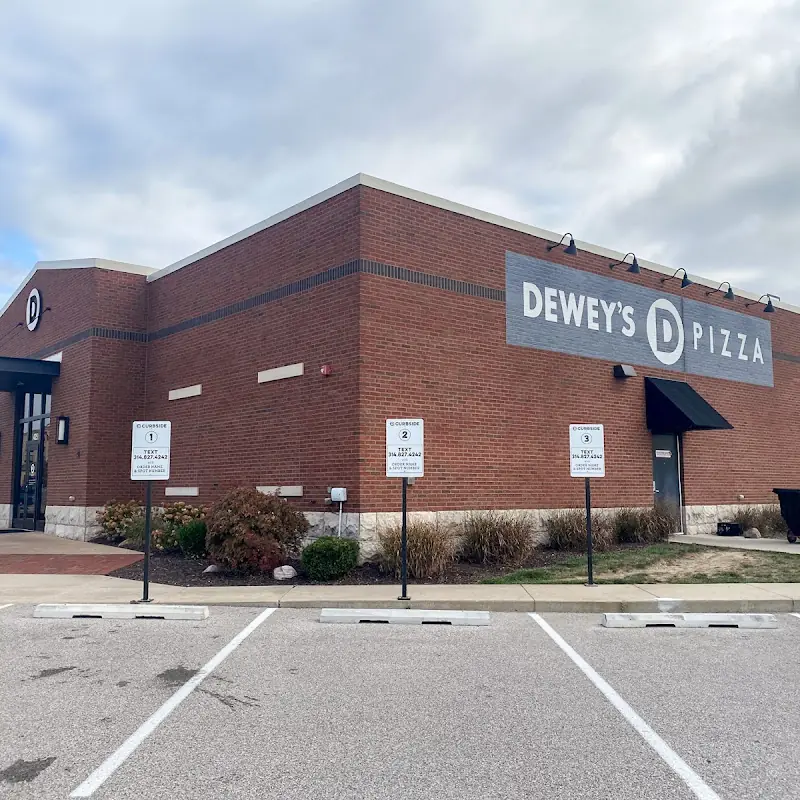 Dewey's Pizza - O'Fallon