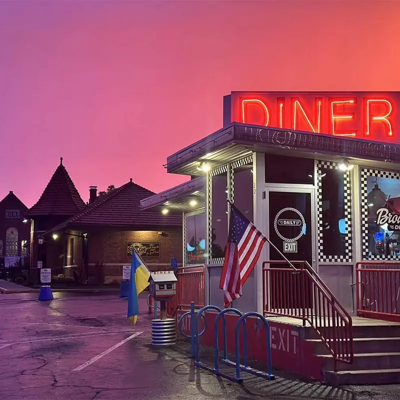 Broadway Diner