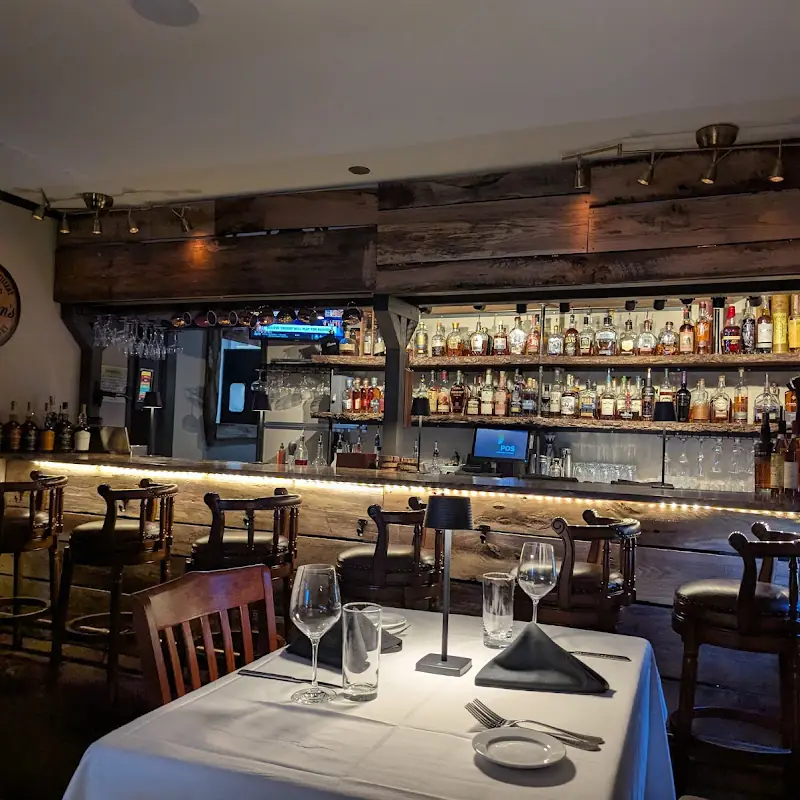 Oaklawn Southern Dining