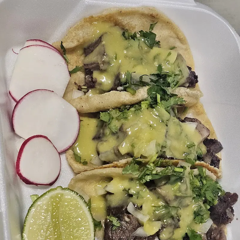Luna’s tacos