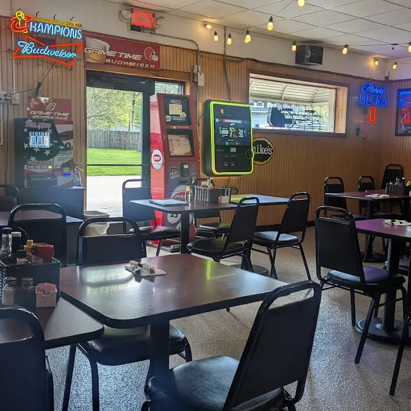 Pat Dees Pub & Eatery