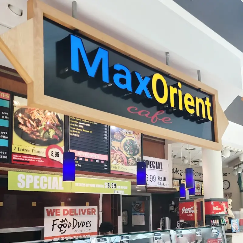 Max Orient Cafe