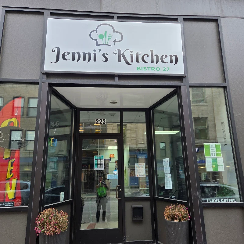 Jenni’s Kitchen BISTRO 27