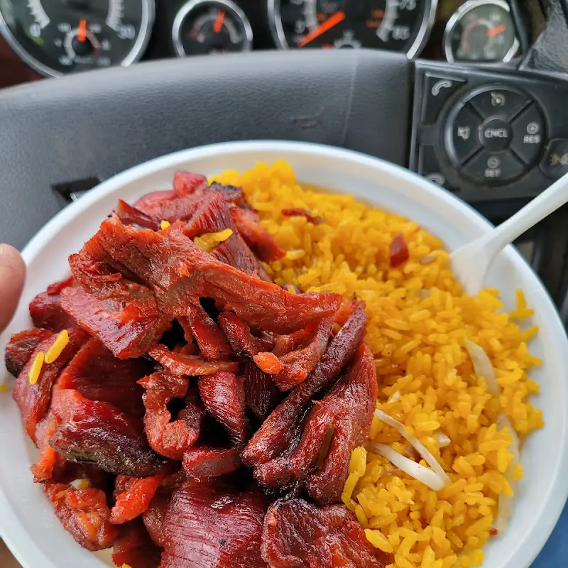 32. Curry Beef W. Onion 咖喱牛