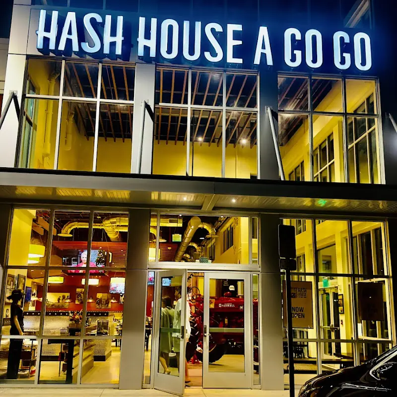 Hash House a Go Go at Flamingo Crossings Town Center