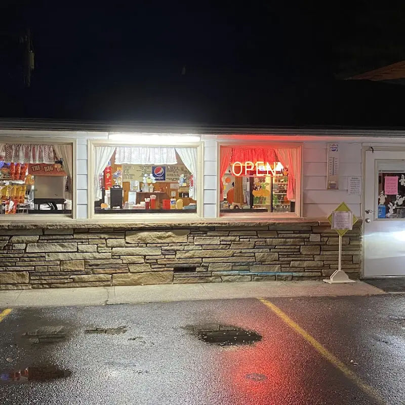 Fox's Pizza Den