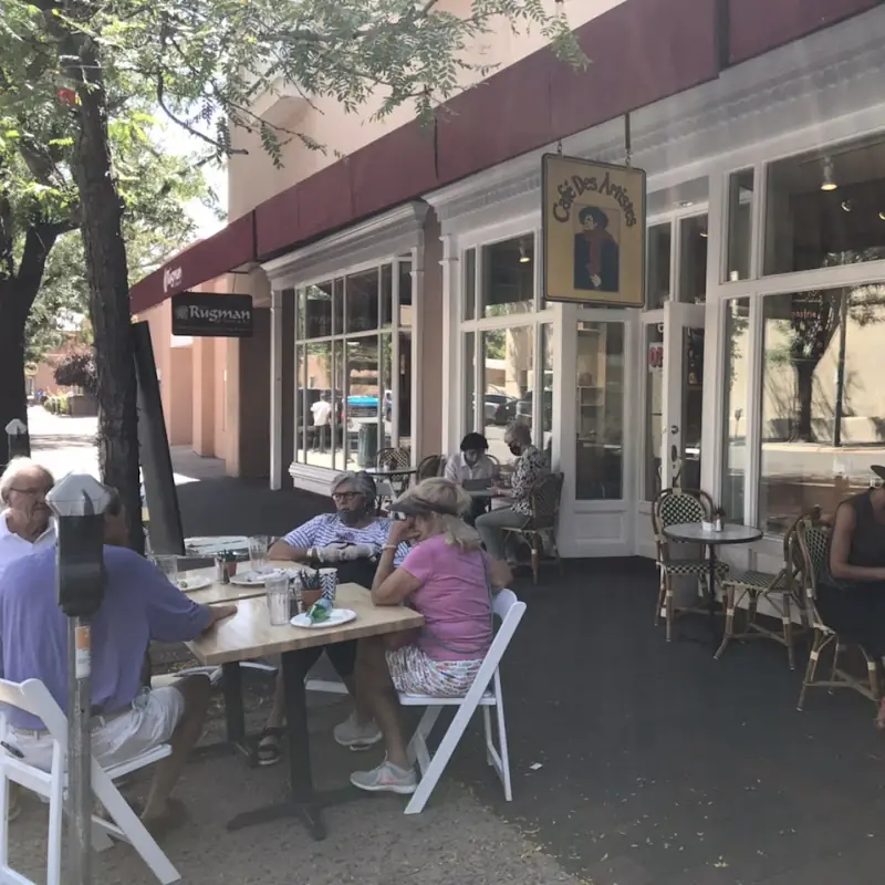 Cafe Des Artistes