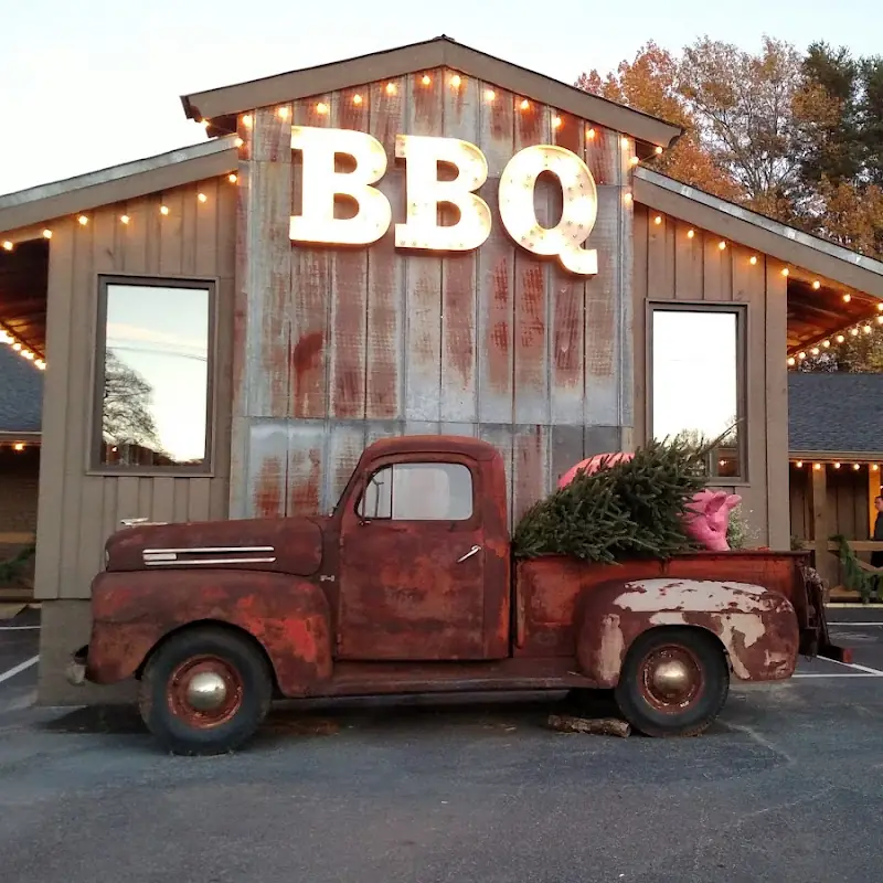 The Smokin' Pig of Easley