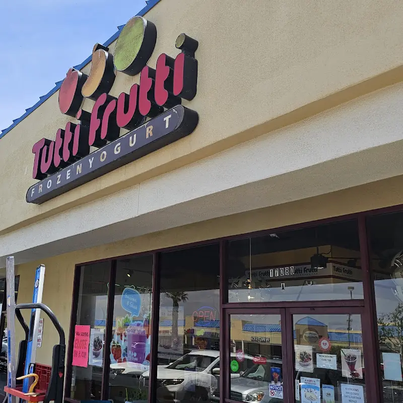 Tutti Frutti Frozen Yogurt