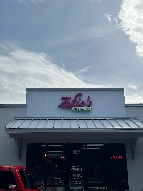 Zukie's Pies and Cakes