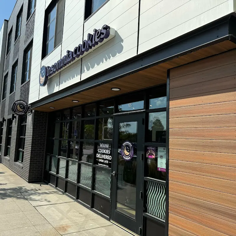Insomnia Cookies