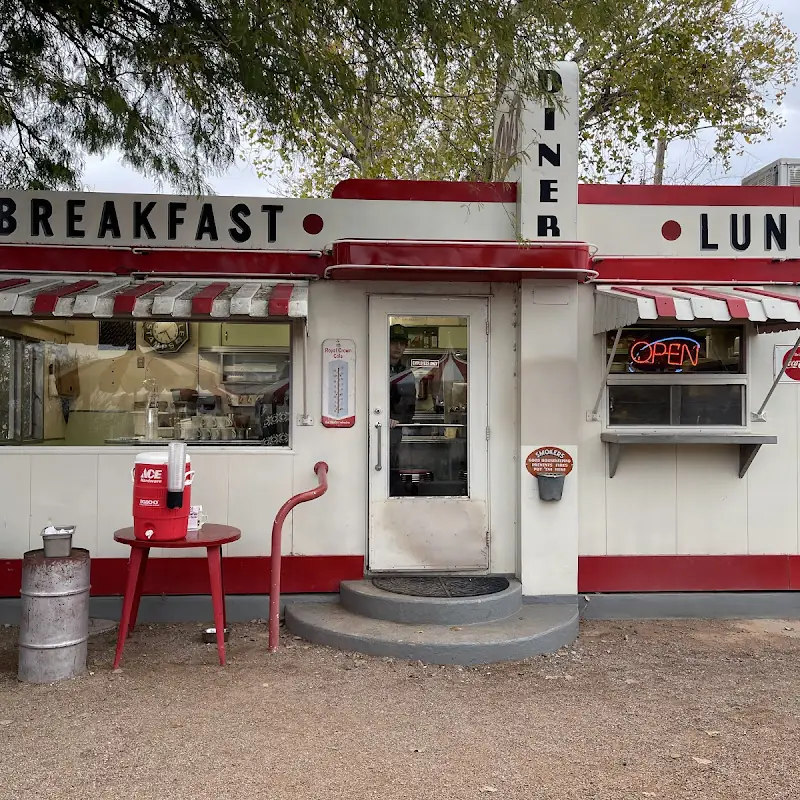 Dot’s Diner