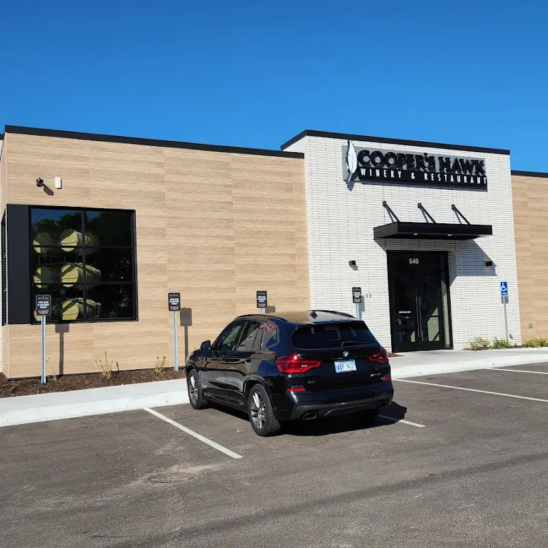 Cooper’s Hawk Winery & Restaurant