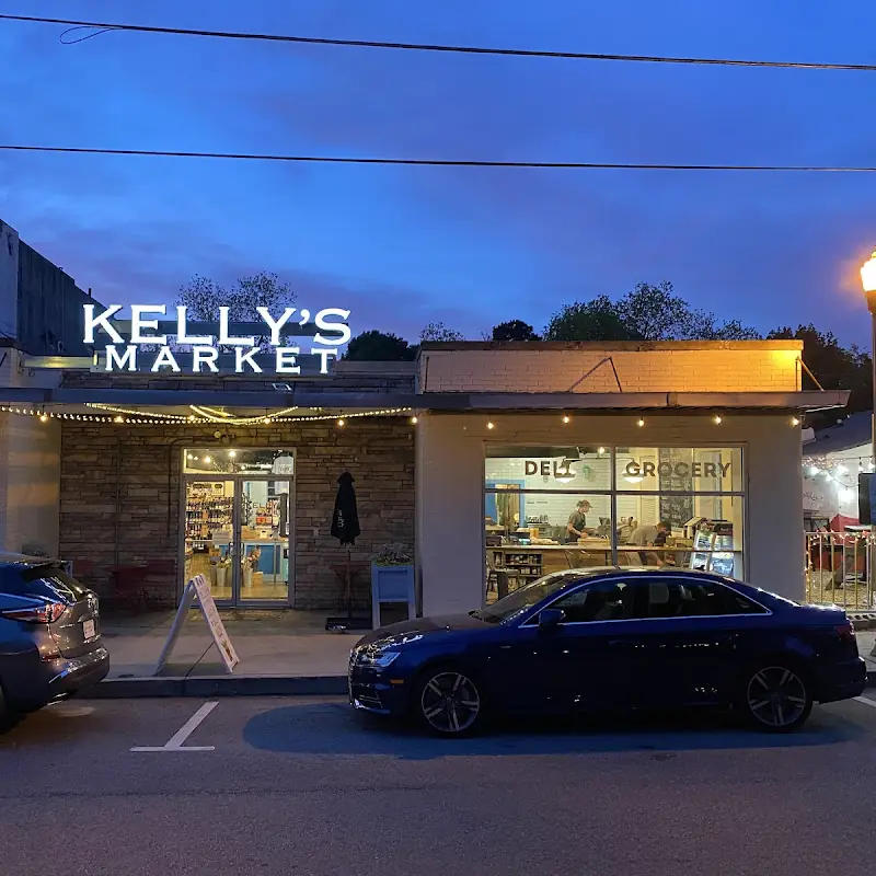 Kelly's Market & Deli