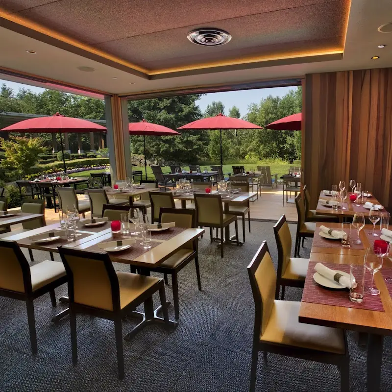 Copperleaf Restaurant & Bar