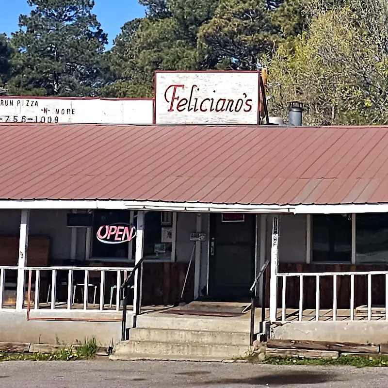 Felicianos Homerun Pizza