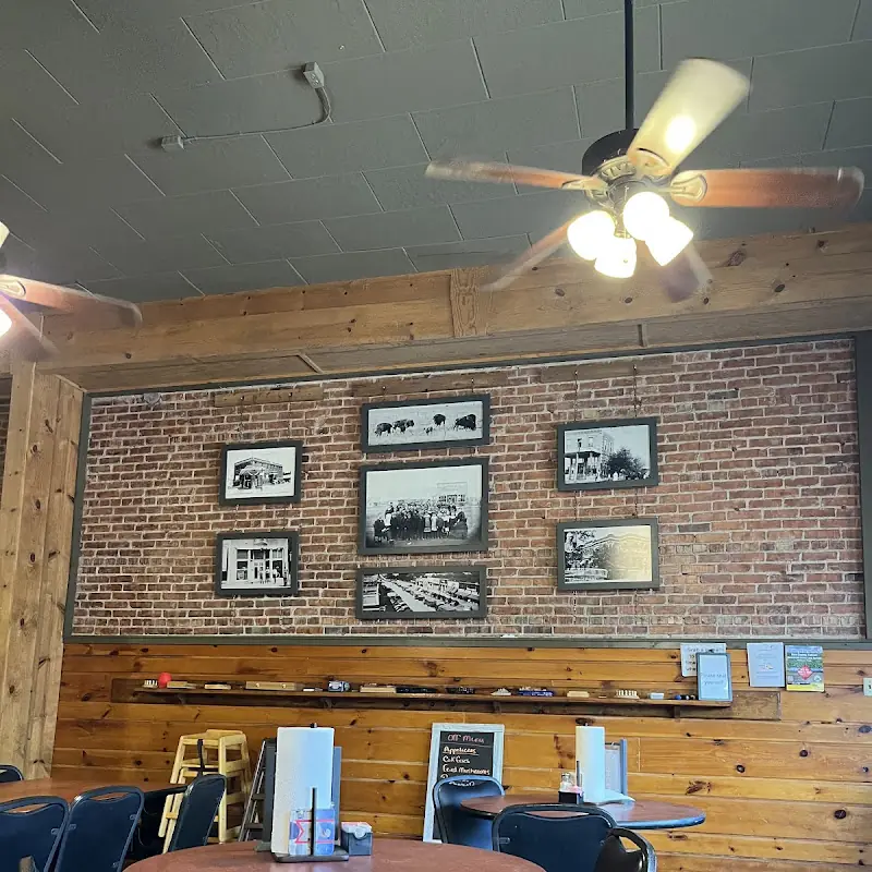 PJ'S Bar and Grill