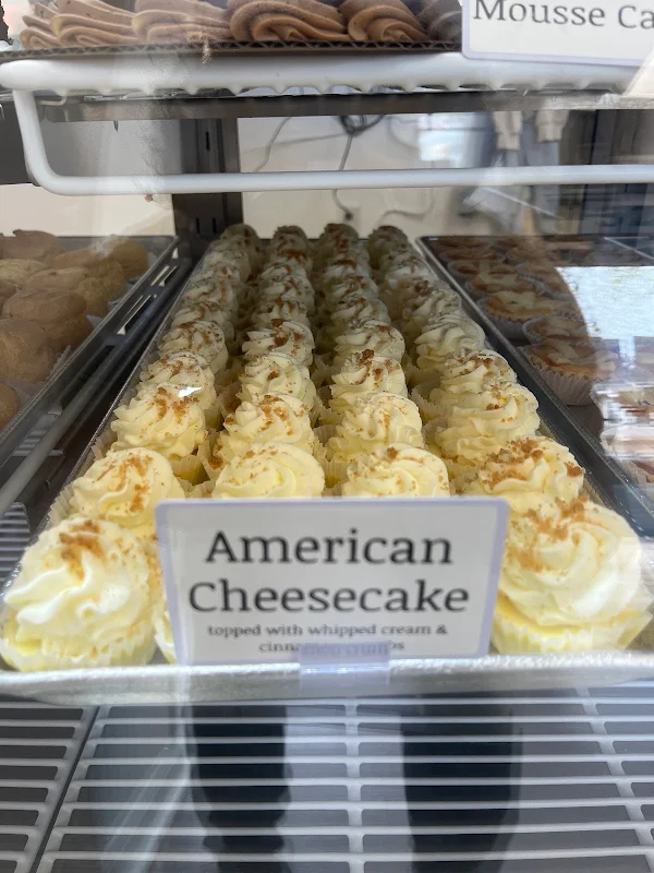 Pando’s Pastry Shop