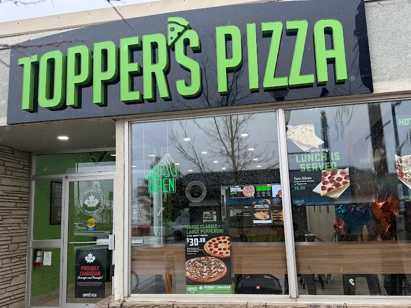 Topper's Pizza — Owen Sound