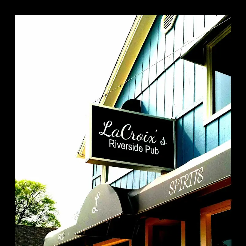 LaCroix's Riverside Pub