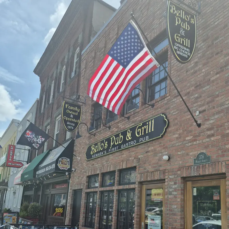 Bello's Pub and Grill, Newark's First Gastropub