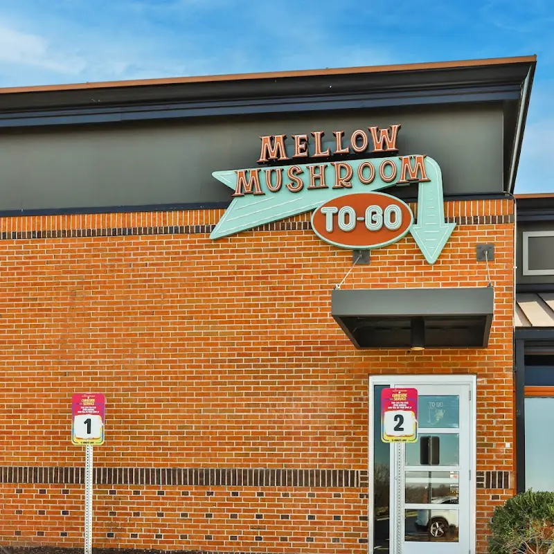 Mellow Mushroom Chesterfield