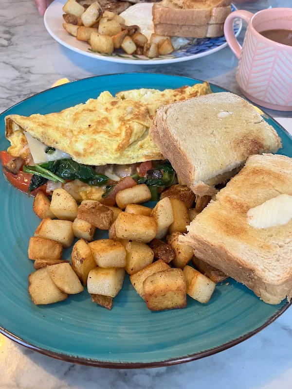 The LO Cafe