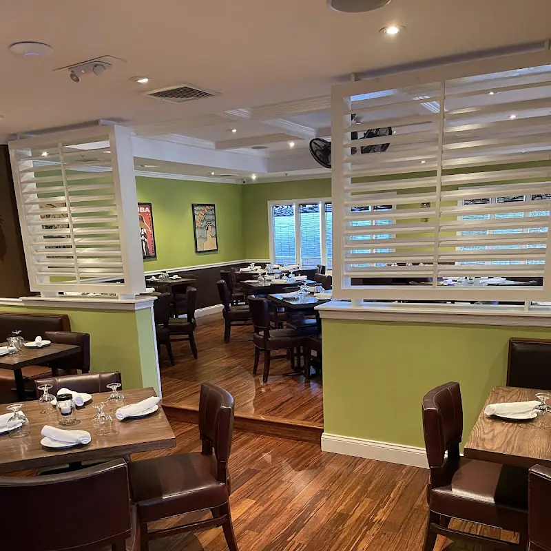 Coco Bistro Kitchen & Lounge