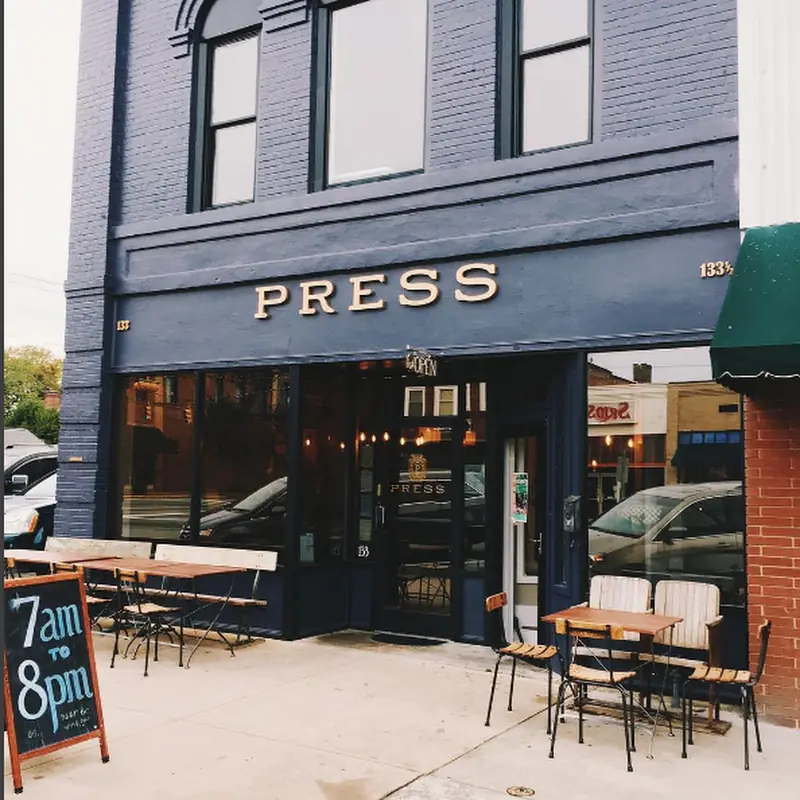PRESS Coffee Crêpes Cocktails