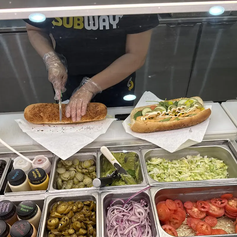 SUBWAY