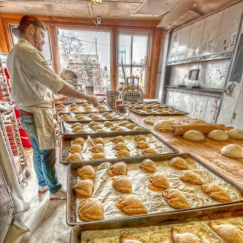 Golden Crown Panaderia