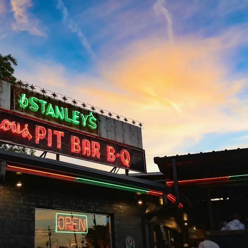 Stanley's Famous Pit Barbecue