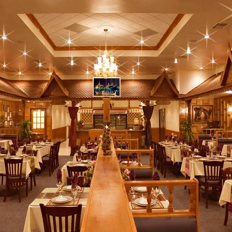 Lucky Elephant Thai Cuisine