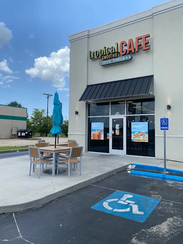 Tropical Smoothie Cafe