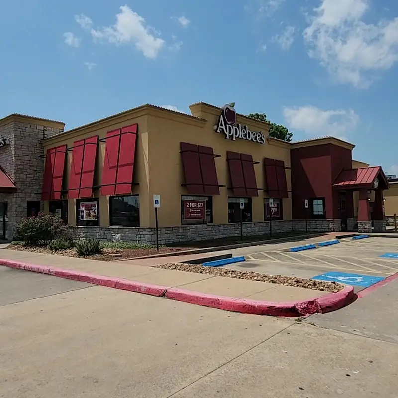 Applebee's Grill + Bar