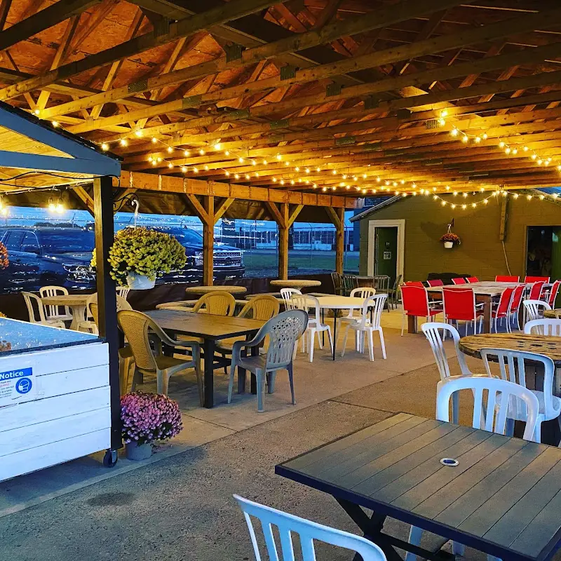 Verna's Flight Line Restaurant & Catering
