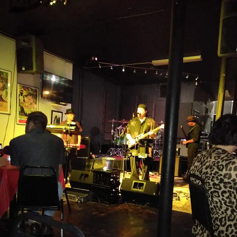 RJ's Sports Grill And Bar