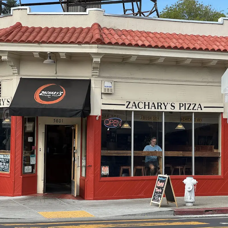 Zachary's Chicago Pizza