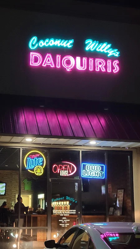 Coconut Willy's Daiquiris