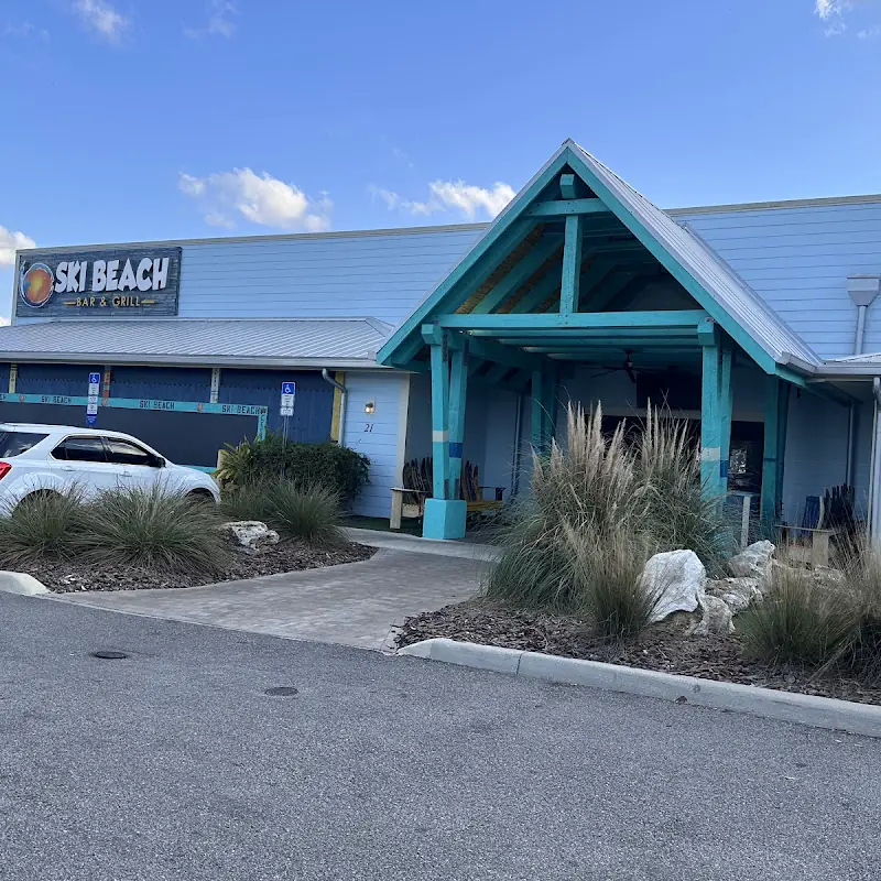 Ski Beach Bar and Grill