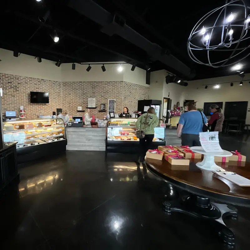 Julia's Homestyle Bakery