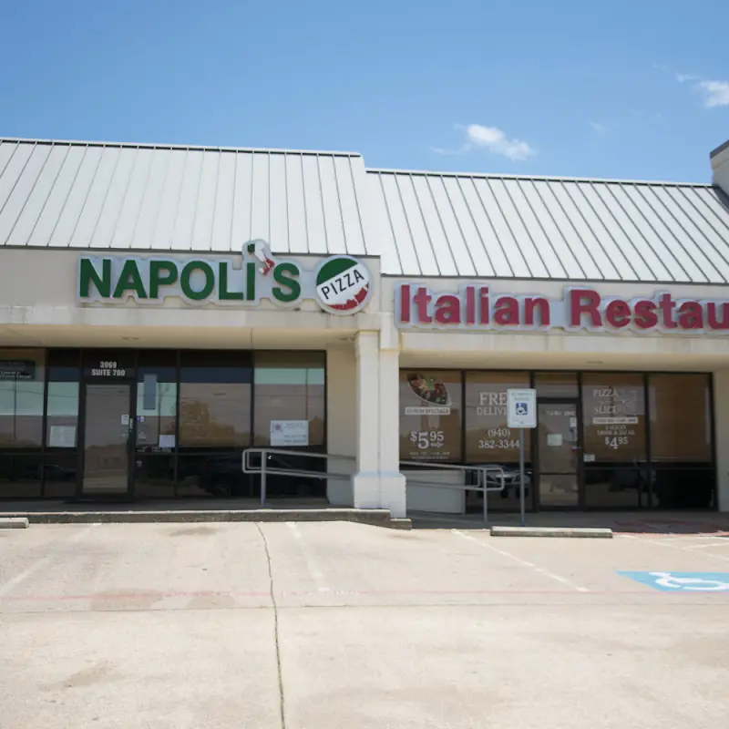 Napolis Italian Restaurant in Denton, Tx