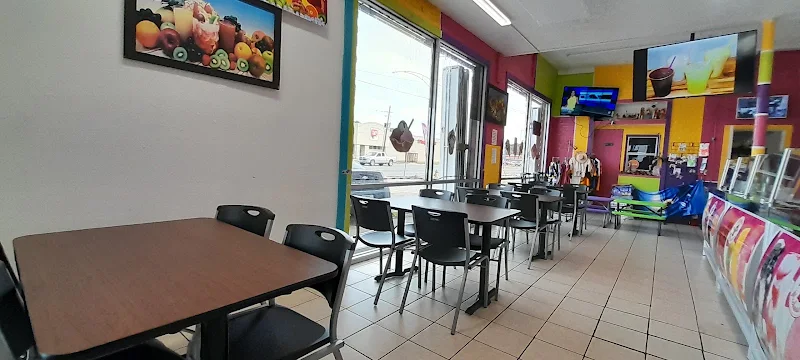 Paleteria Y Nieveria la Reyna de Michoacan