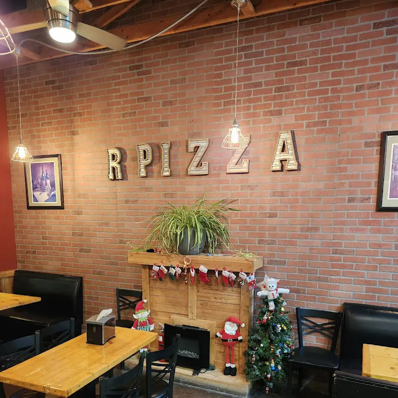 R Pizza Place