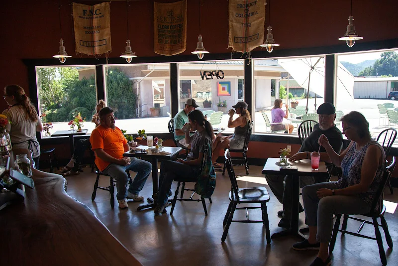 Trout Mountain Coffeehouse & Inn