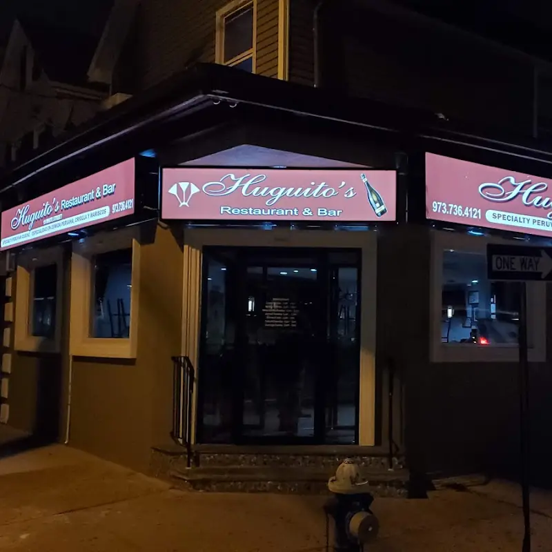 Huguito's Restaurant and Bar