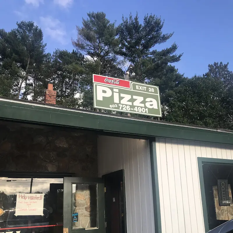 Exit 28 Pizza in Campton