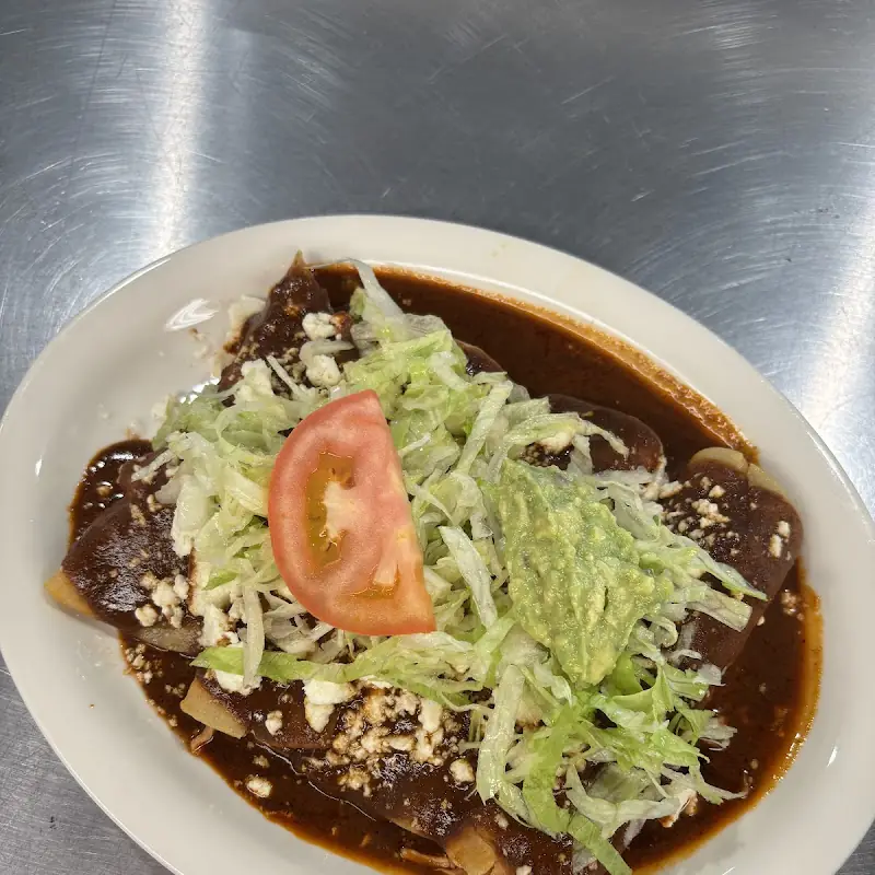 Tostada de Res / Beef Tostada