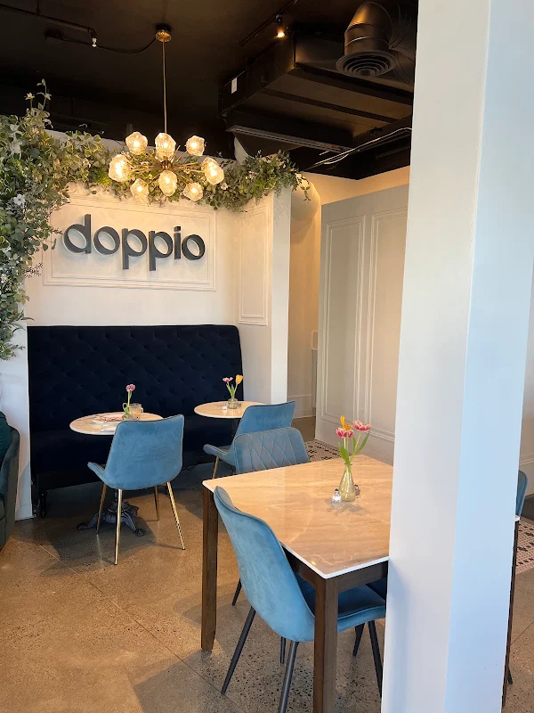 Doppio Cafe and Creperie