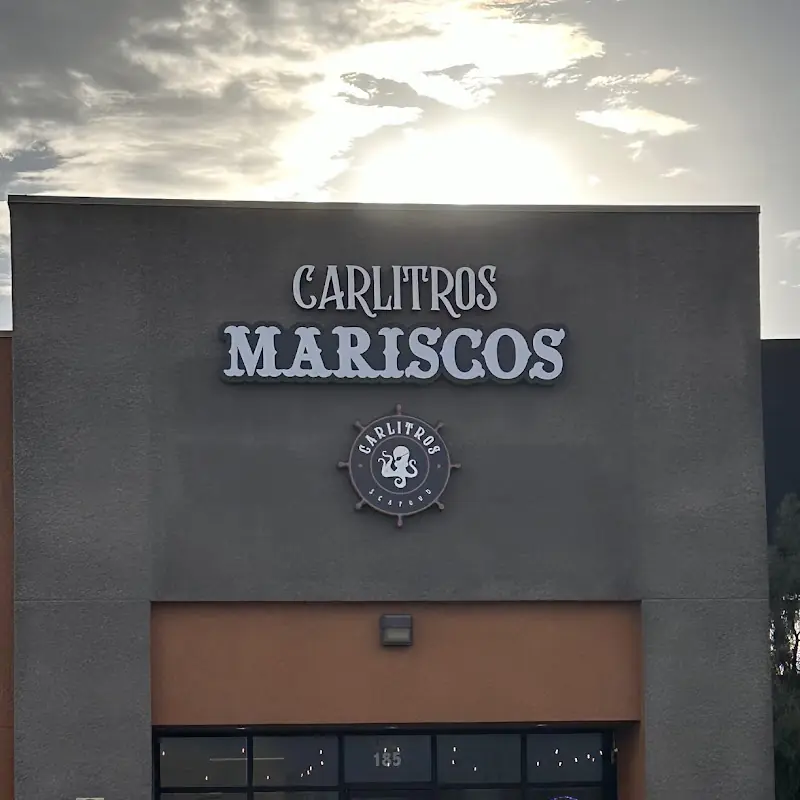 Mariscos Carlitros Restaurant